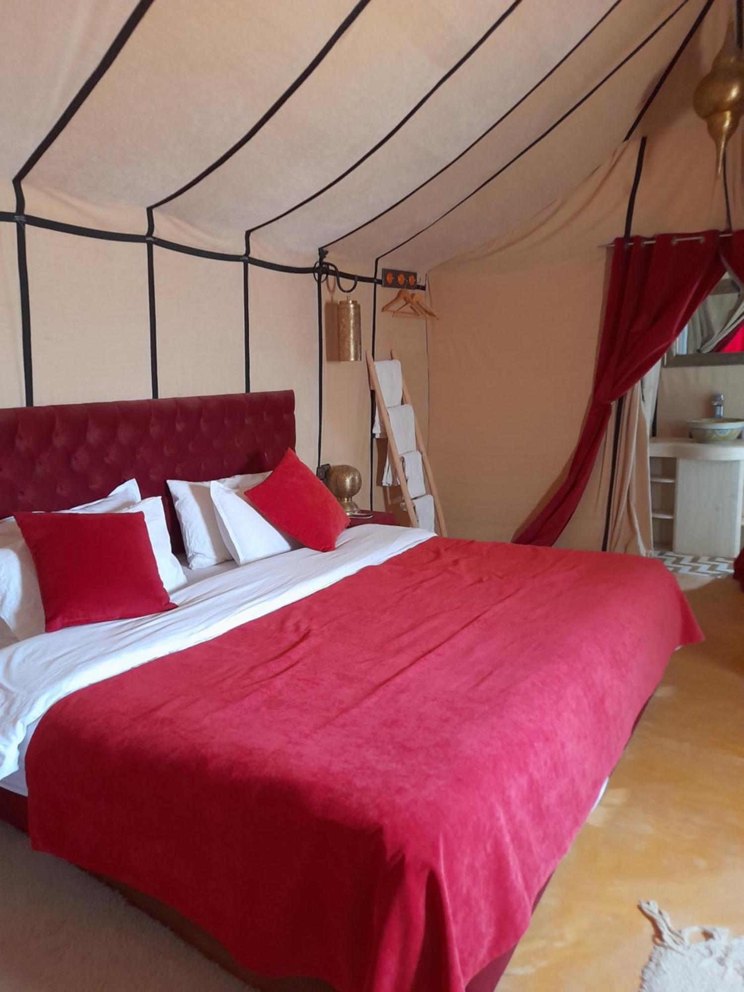 Tourza Desert Camp "Tents With Heating" Merzouga Exterior photo